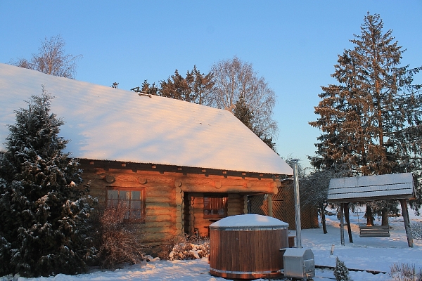 "Zaķīšu pirtiņa", Viesu nams