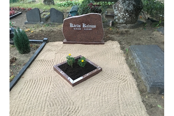 Granīta pieminekļu izgatavošana