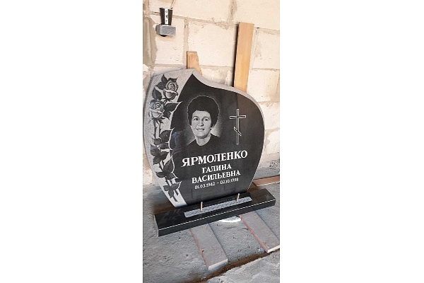 Pieminekļu izgatavošana