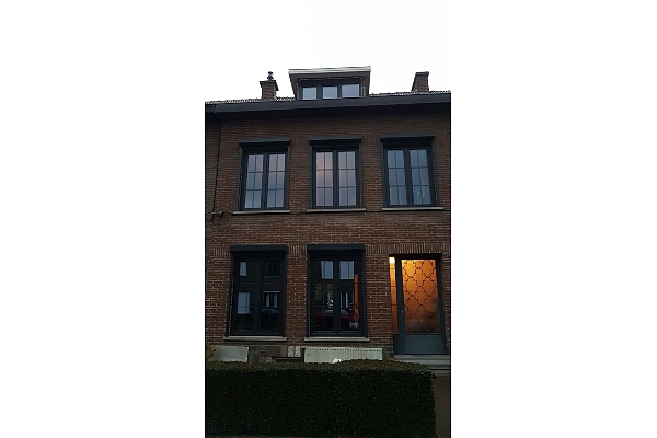 alumīnija logi