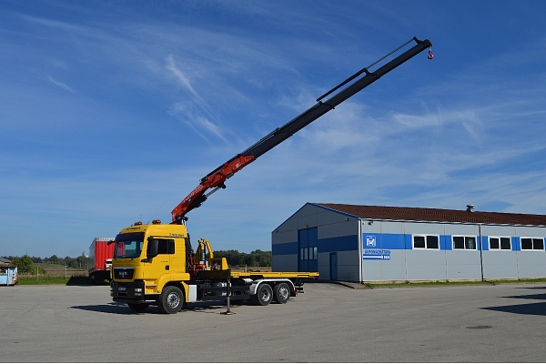 Auto evakuācija, palīdzība uz ceļa, auto transportēšana, evakuators