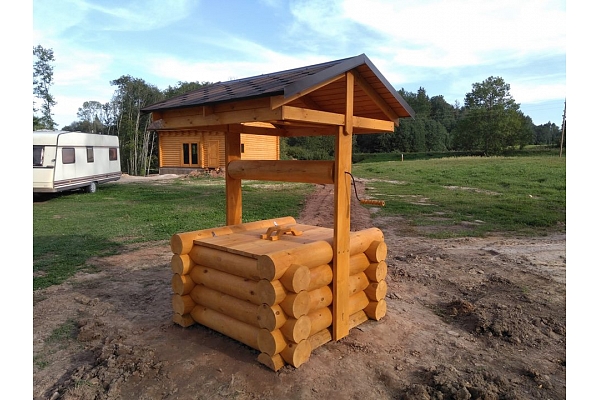 Guļbaļķu pirtis, guļbūves Valmiera, Cēsīs, Vidzeme dārza mēbeles