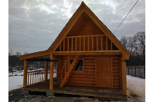 Guļbaļķu pirtis, guļbūves Valmiera, Cēsīs, Vidzeme dārza mēbeles