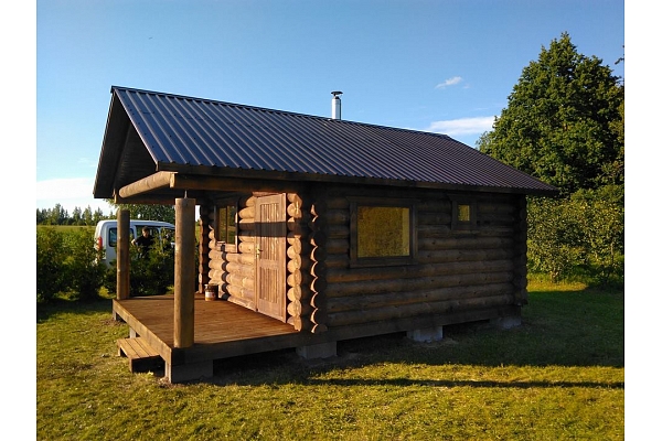 Guļbaļķu pirtis, guļbūves Valmiera, Cēsīs, Vidzeme dārza mēbeles