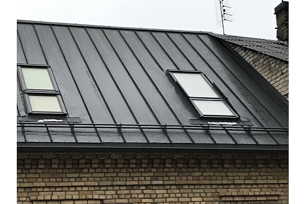 Velux balkoni, valcprofils
