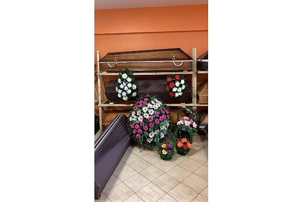 Klusums apbedīšanas birojs