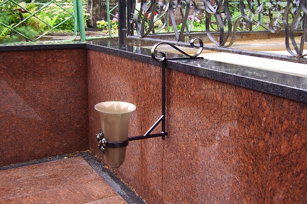 kapu teritoriju labiekārtošana