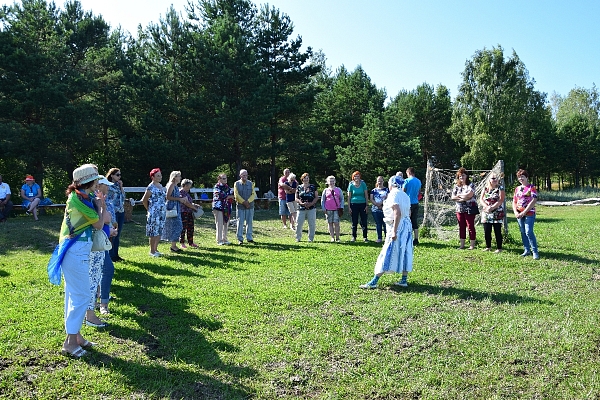 Dieniņas, lauku māja