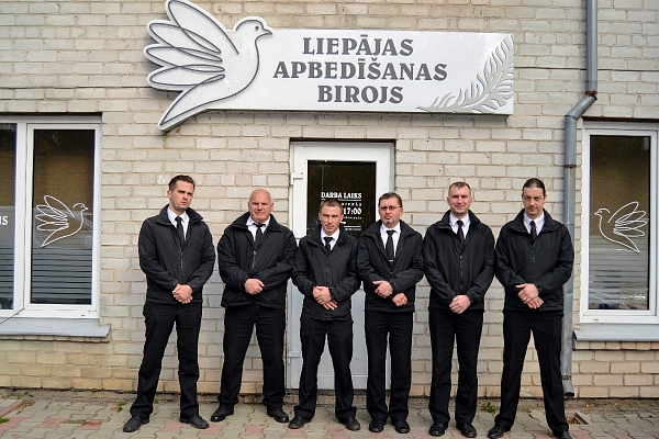 Apbedīšanas pakalpojumi Liepājā