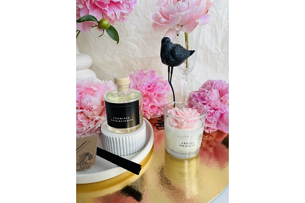 Dāvanu komplekti sievietēm