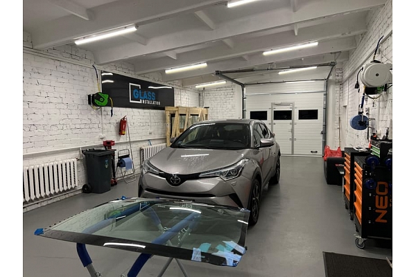 Automašīnas stiklu remonts