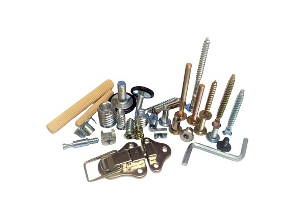 Skrūves, savilcēji, dībeļi