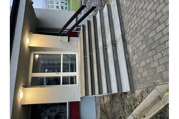 Betona pakāpieni