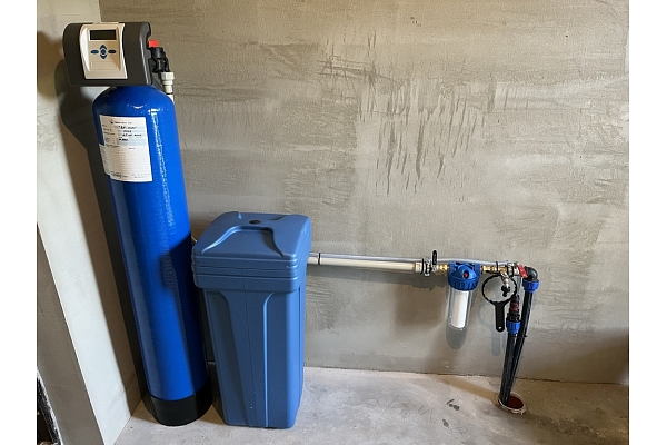 Ūdens filtrācijas un attīrīšanas sistēma