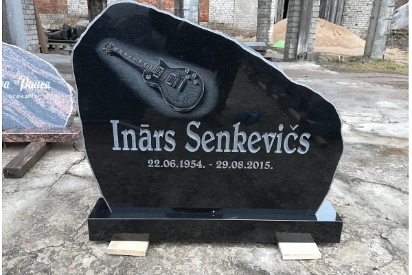 A A darbnīca, akmens apstrāde, kapu pieminekļi