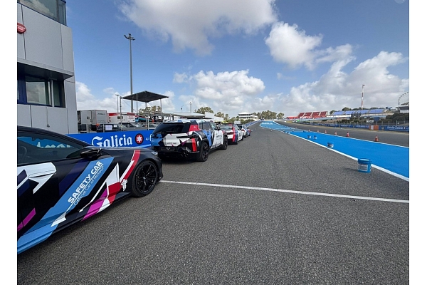 Pārklājumi autosportam