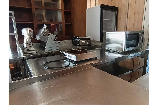 iekštelpu uzkopšanas darbi