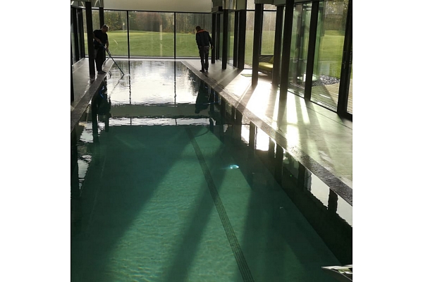 SPA servisa centrs. Baseinu apkope