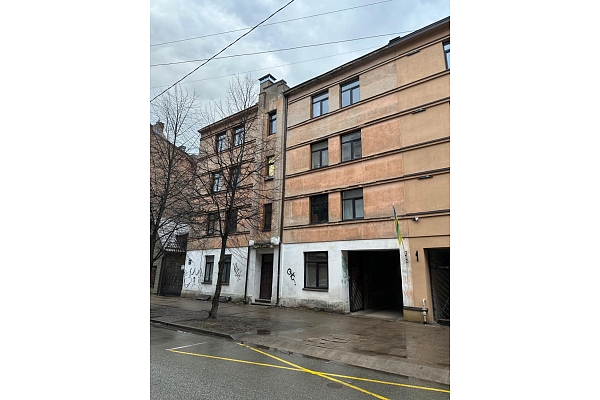 Stabu 111 ēkas fasāde