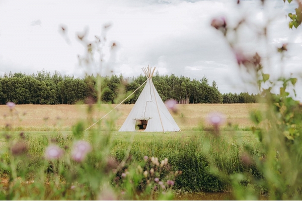 Tipi tent