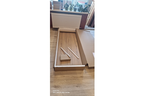 Mēbeļu montāža un uzstādīšana dzīvoklī.